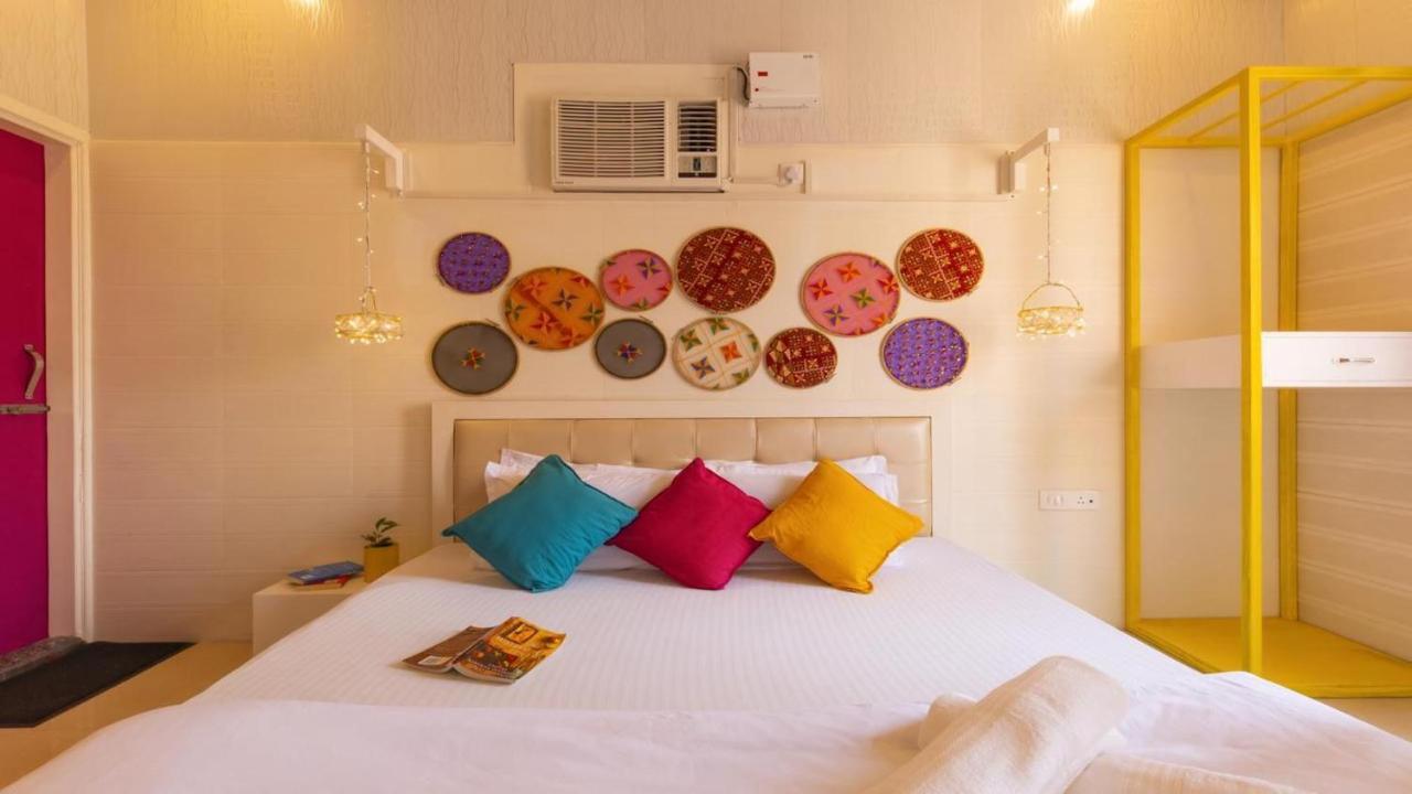 Madpackers Amritsar Bunks, Rooms, & Community Eksteriør billede